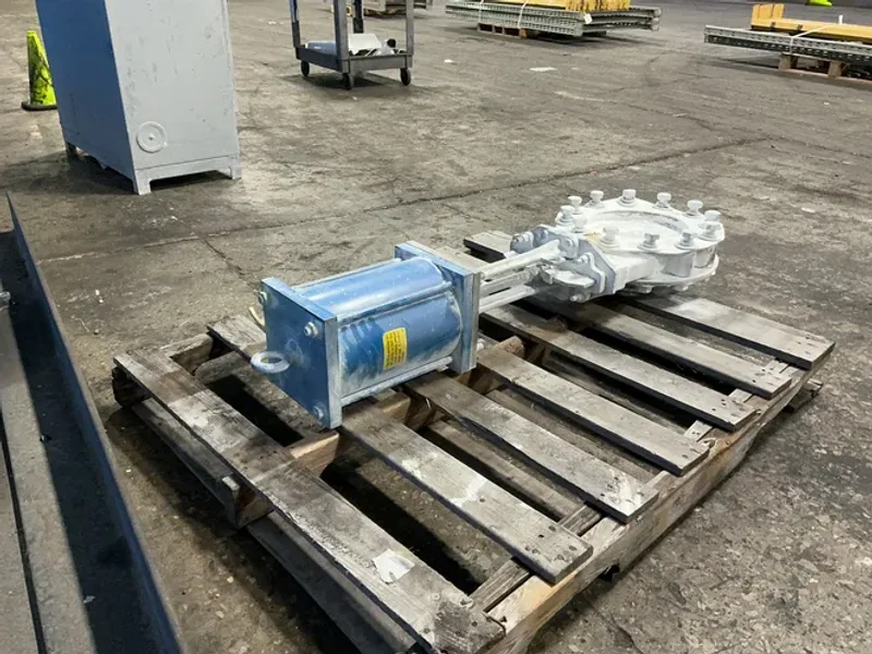 10" GATE VALVE