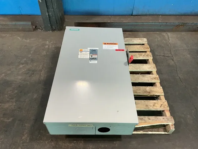 Siemens  400 Amps  Heavy Duty Switch  - Hf365h