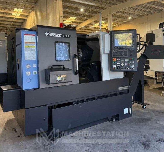 Doosan DN Solutions Lynx 2100A CNC Turning Center – 2022 Bar Feeder Lathe