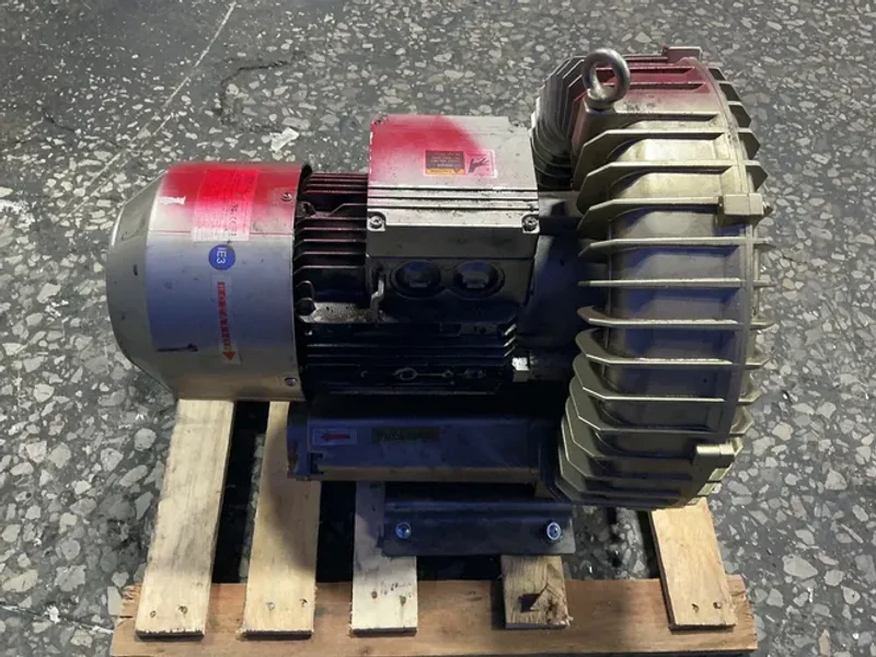 REPUBLIC 4.6/4.0 HP REGENERATIVE BLOWER  -  HRC600
