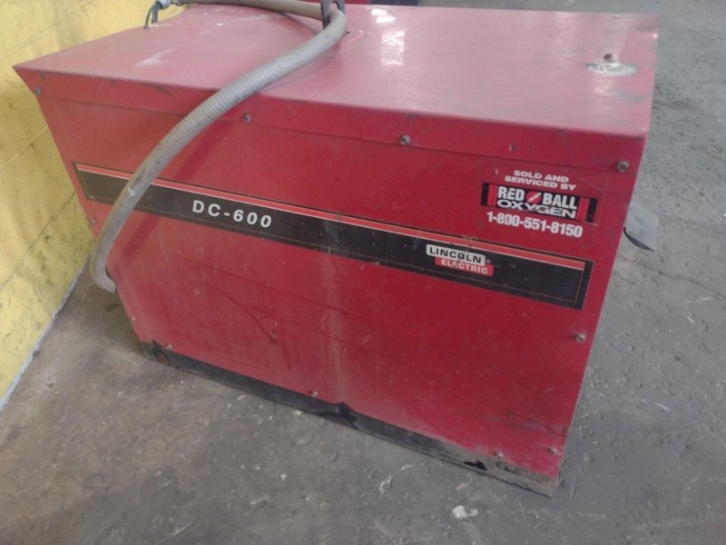 600 AMP LINCOLN MODEL #DC-600 WELDING POWER SOURCE: STOCK #16687