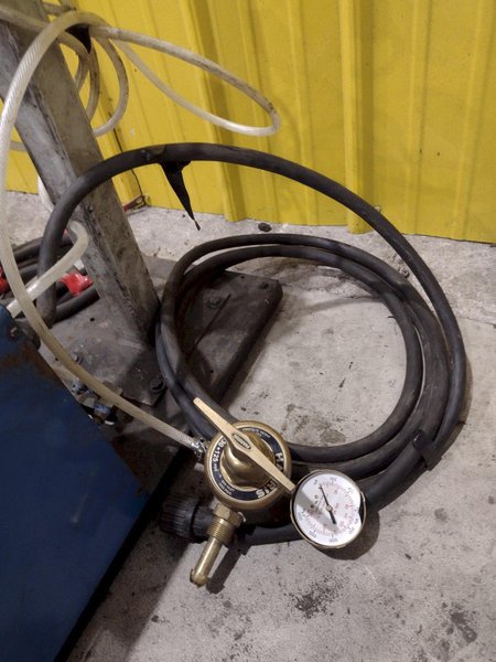 MILLER XMT450 CC CV WELDER W/ FEEDER: STOCK #23484