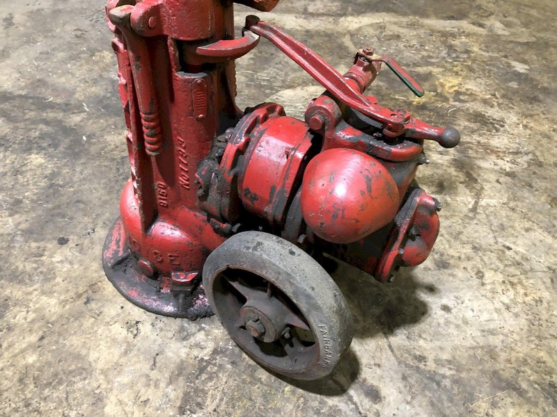 20 TON JOYCE PORTABLE RAILROAD AIR JACK: STOCK #15956