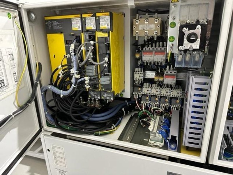 Miyano GN3200W 2F3 CNC Lathe, 2020-Mandrel Chucks,Chip Conveyor,Fanuc Controller, Twin Gantry,C- Axis