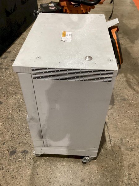 KUKA KR 120 R1800 nano Robot w/ KR C4 NA Controls, Missing Cable Set USED