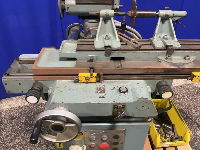 Cincinnati Milacron 6” And 3.5” Grinding Wheels, 6”x36” Table Cutter &amp; Tool Grinder - 2mt