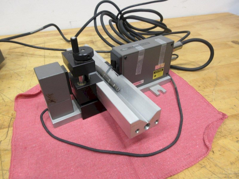 Mitutoyo Laser Scan Micrometer with Measuring LSM-501 and Display Unit LSM-6000- Auction Item