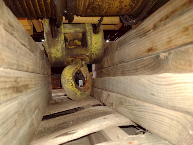 3 TON ACCO-WRIGHT WORK RATED SERIES 32 ELECTRIC POWERED CABLE HOIST: STOCK #18768