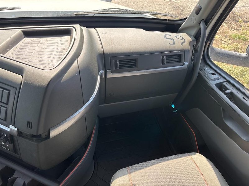 2024 Volvo VNL64T860 4V4NC9EH1RN650847