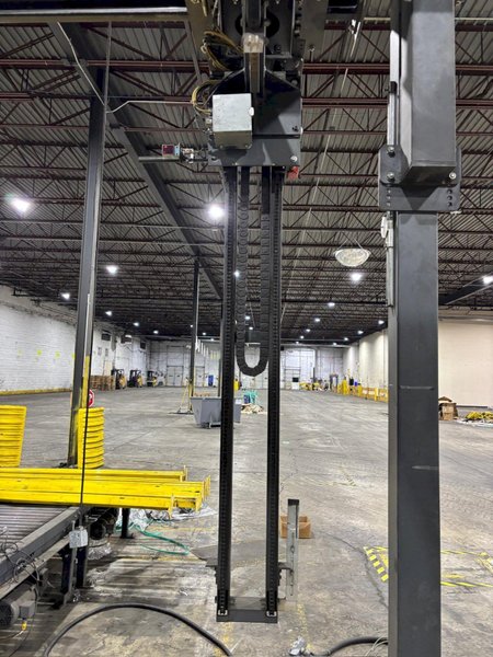 M.J MAILLIS WULFTEC MODEL #WCRT-200 LARGE CAPACITY SHRINK WRAP MACHINE: YOBRO #25092