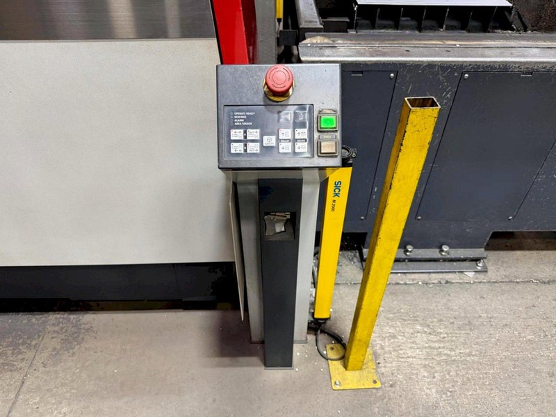 Mitsubishi ML3015NX-F40 Fiber Laser