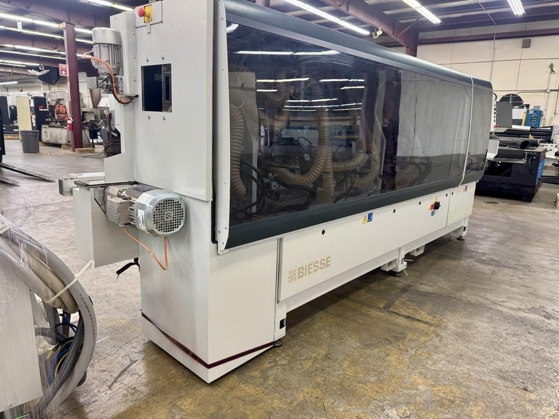Biesse Akron 1330 A Single-Sided Edgebander, 2024 – Pre-Mill, Corner Rounding, Scraping, Buffing, Touchscreen Control
