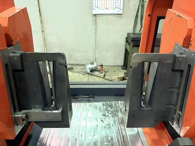 Robohelix - RX250 CNC flight forming machine