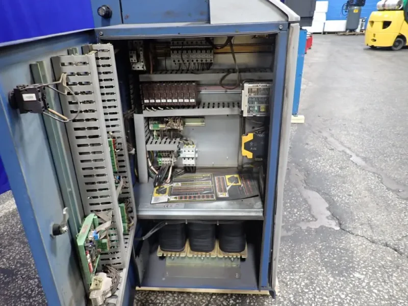 NORDSON ADHESIVE MELTER  -  VERSADRUM 200