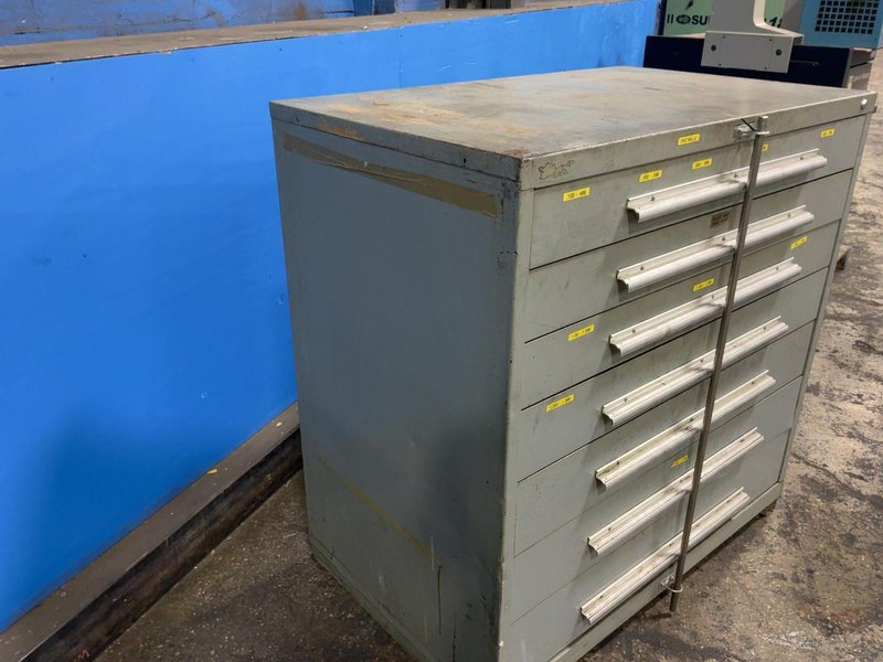 7 DRAWERS TOOL CABINET