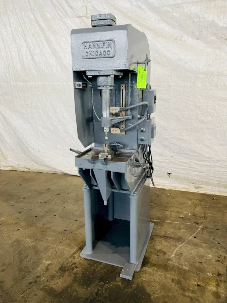 15 TON HANNIFIN #F-50 HYDRAULIC PRESS: STOCK #10464