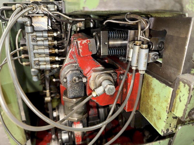 1/8" Carlo Salvi Model RF/SV High Speed DSSD Semi Tubular Rivet Header