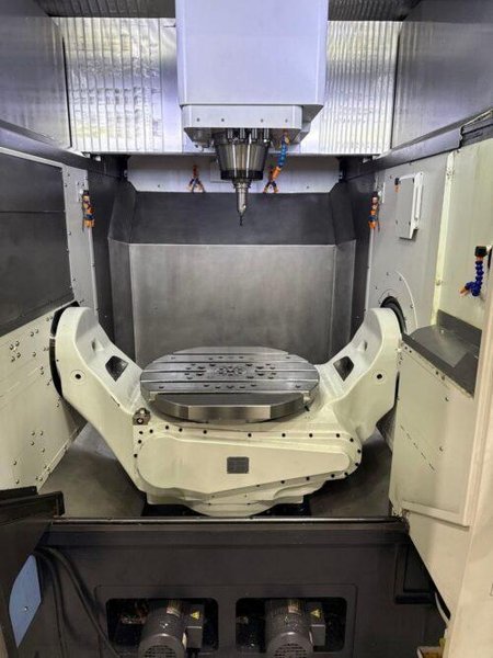 Doosan DVF-6500 5 Axis CNC Vertical Machining Center – 2023 Mill