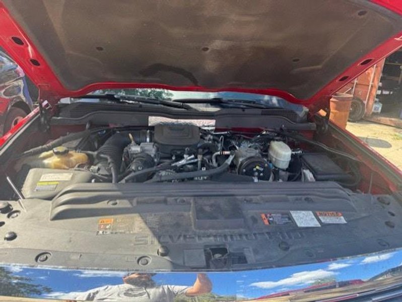 Chevrolet Silverado 3500 HD 4×4 Tow Truck, 2015 – Diesel, Ready for Work