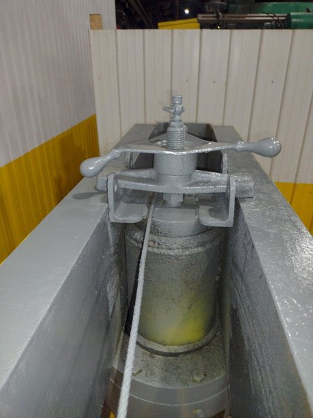 75 TON DAKE MODEL #75H HAND OPERATED HYDRAULIC H-FRAME SHOP PRESS: STOCK #23356