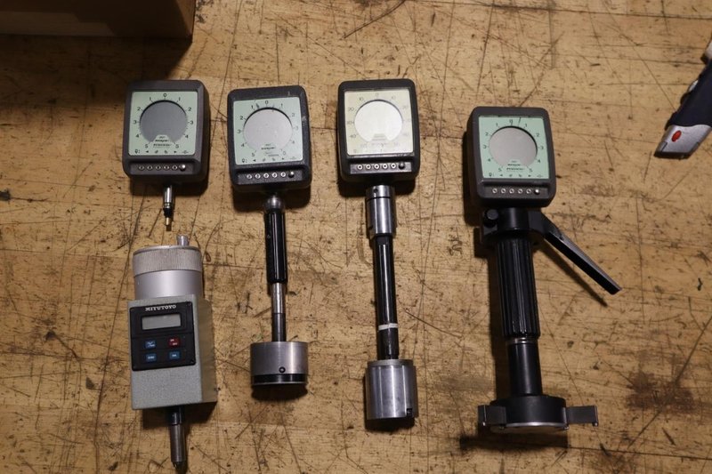 Federal Maxum Digital Indicators and (1) Mitutoyo Digital Travel Micrometer- Auction Item