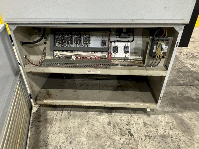 -73* TO 204* C 1999 THERMOTRON MODEL #SM-32C ENVIRONMENTAL TEST CHAMBER WITH HUMIDITY: STOCK #14739
