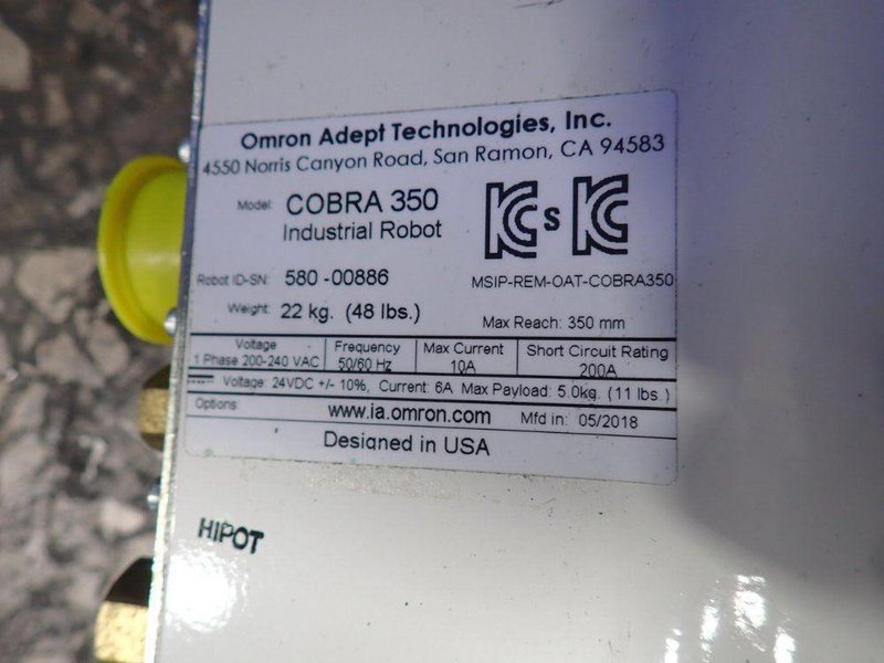 OMRON ADEPT INDUSTRIAL ROBOT   -  COBRA 350