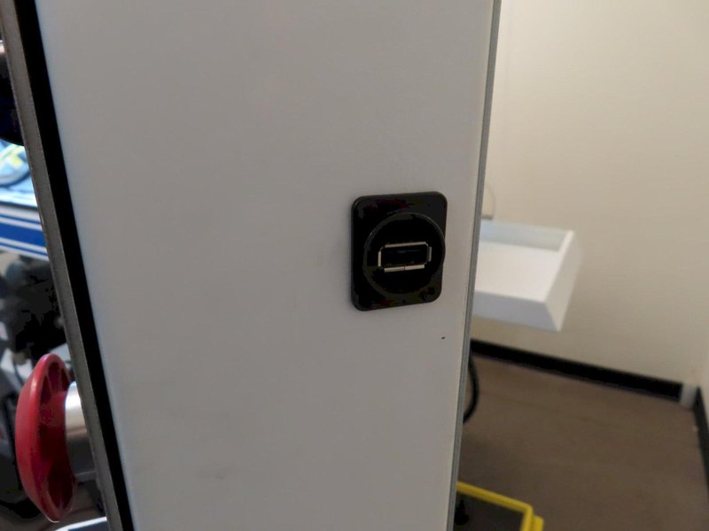 Unison Dedtru Flexible Grinding System Model 2150 CNC Centerless Grinder