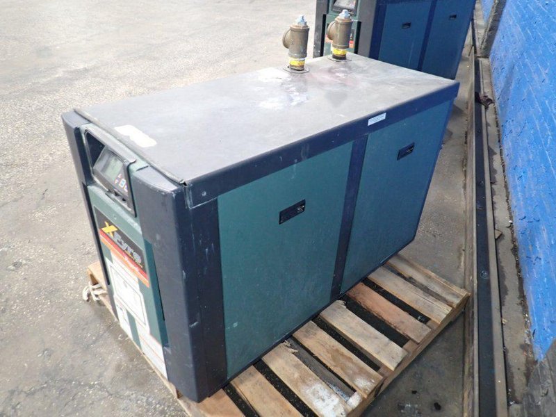 RAYPAK 210° F HOT WATER BOILER  -  WH7-0700A