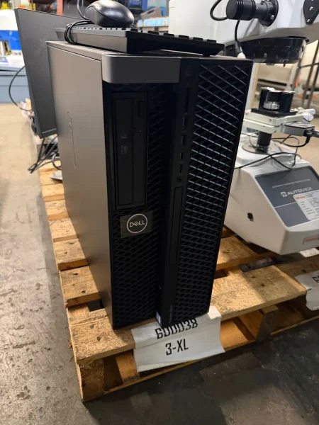 Mitutoyo model HM-210 type B micro vickers hardness tester