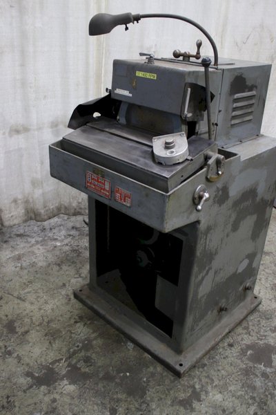 STANDARD MODEL 100 TWIN WHEEL DOUBLE END GRINDER: STOCK #75968