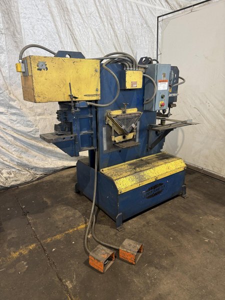 40 TON IRONCRAFTER MODEL 41-41 HYDRAULIC IRONWORKER. STOCK # 0559025.