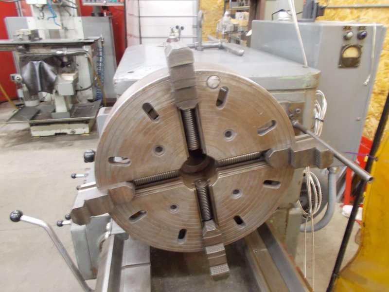 Stanko 1M63 Engine Lathe, 1977 – DRO, Steady Rests, Follow Rest, Tailstock