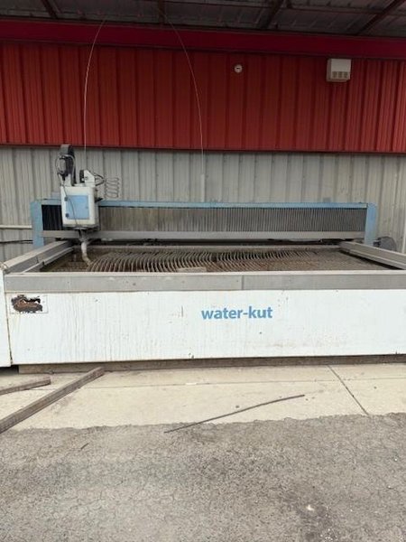 6′ x 12′ AKS WKX4T-612 CNC Waterjet, 2016 – 125 HP, 90,000 PSI KMT Pump
