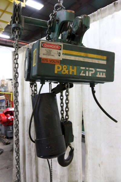 2 TON P&amp;H CHAIN HOIST: STOCK #68722
