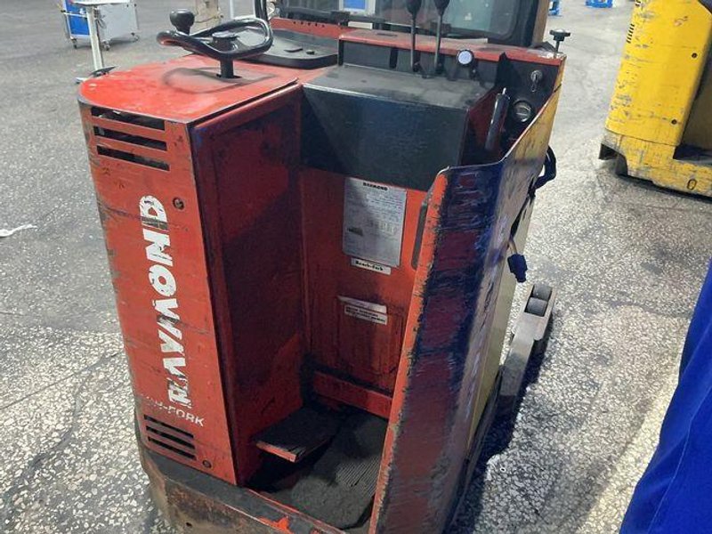 Raymond 3000 Lbs Electric Stand Up Fork Lift - 020-f30 Tt
