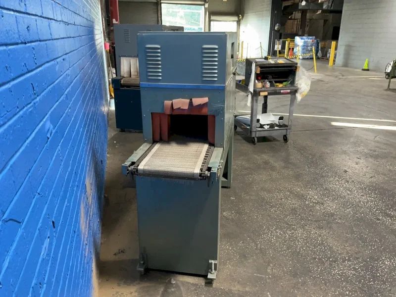 WELDOTRON 15” X 70” X 8” HEAT SHRINK TUNNEL  -  712I