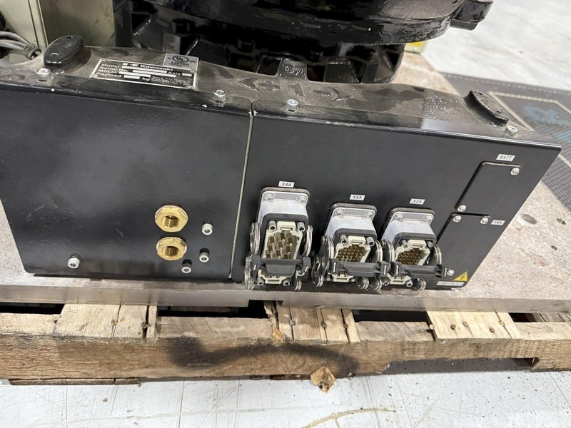 Kawasaki BX200L-C Used CNC Industrial Robot For Sale - 2021