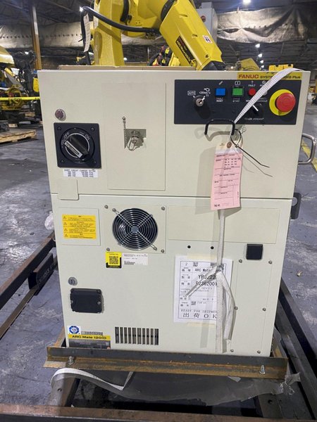 FANUC – ArcMate 120iD w/ R-30iB PLUS Controls Spot Tool+ Software NEW