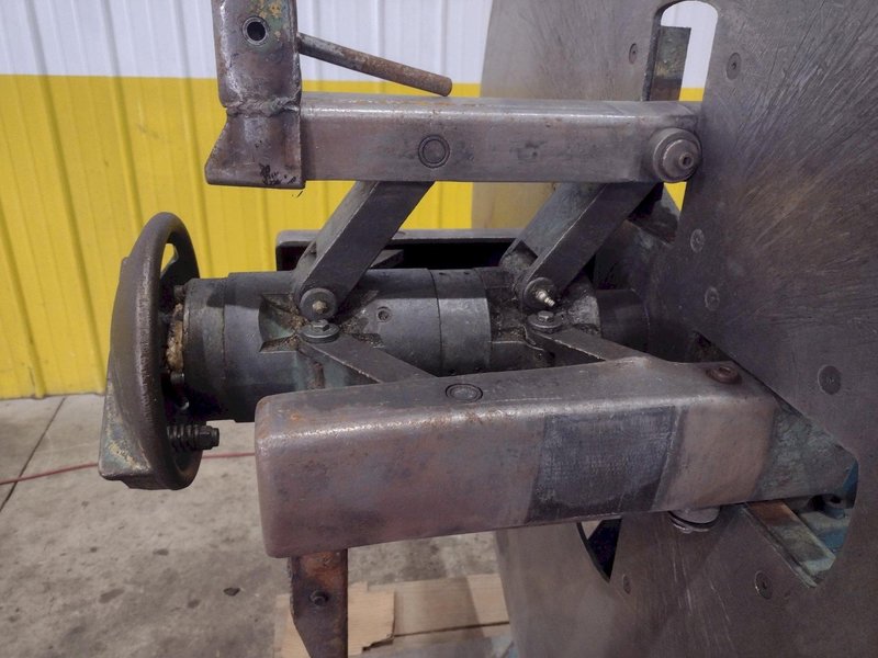 4,000 LBS LITTELL UNCOILER: YOBRO #24872