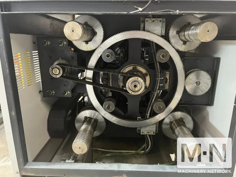 165 TON 8.8 OZ CINCINNATI ROBOSHOT MODEL R165 ELECTRIC INJECTION MOLDING MACHINE MFG 1999