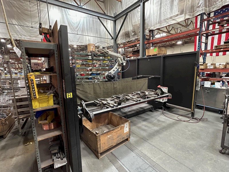 Miller PerformArc PA1100SS Robotic Welding Cell, 2021