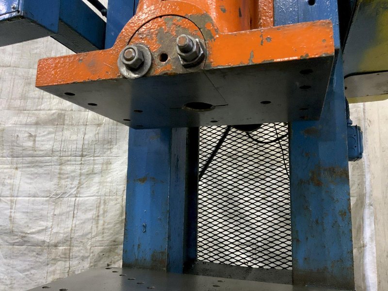 60 TON FEDERAL 60 OBI FLYWHEEL PRESS: STOCK #81234