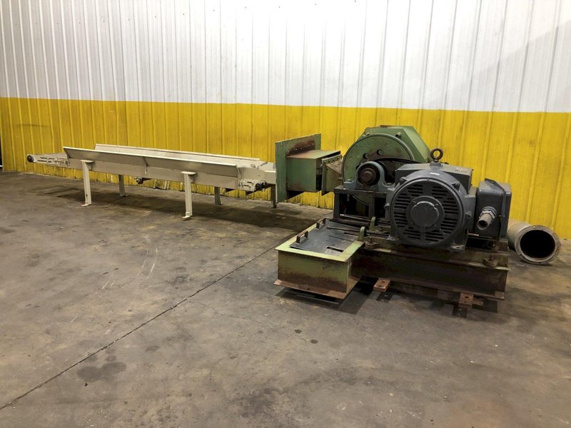 100 HP WOODHOG WOOD SHREDDER WITH INFEED CONVEYOR: STOCK #18304