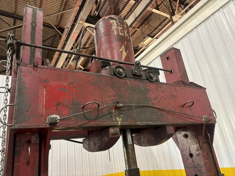  Hydraulic Press Brakes