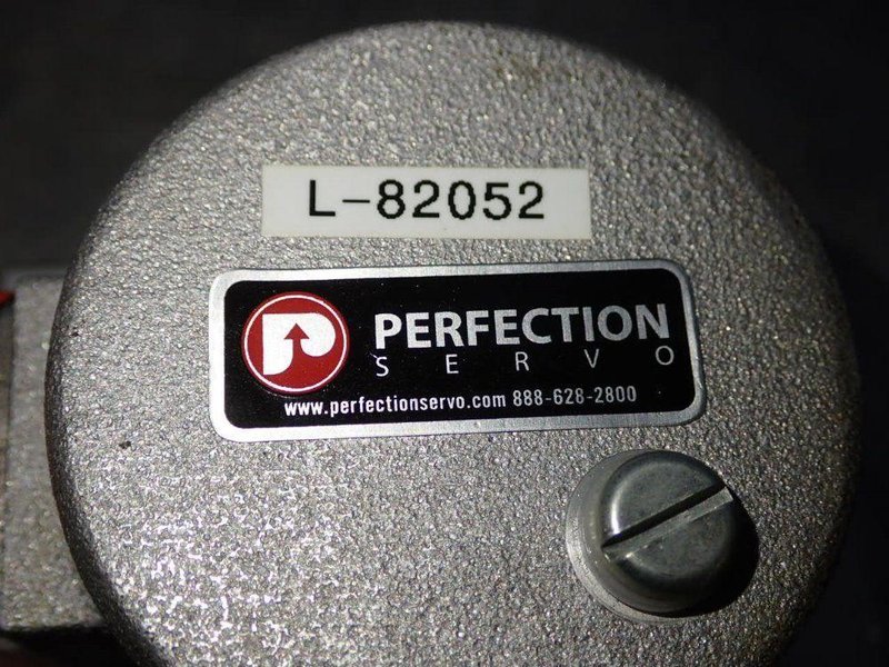 PERFECTION SERVO/MOOG VALVE  -  D765-606