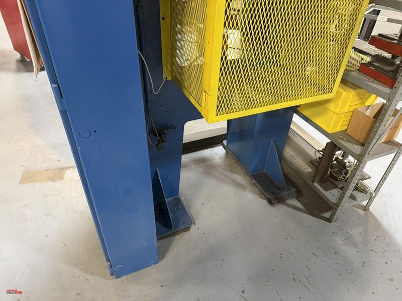 16 TON LAUFFER TYPE RPL16 PRESS: YOBRO #24687