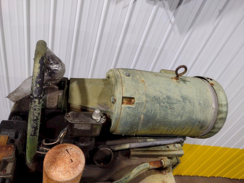 60&quot; X 30&quot; X 48&quot; SELCO MODEL #V5-HD HYDRAULIC VERTICAL BALER: STOCK 17517