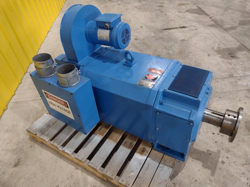 300 HP RELIANCE ELECTRIC AC MOTOR: STOCK #20978