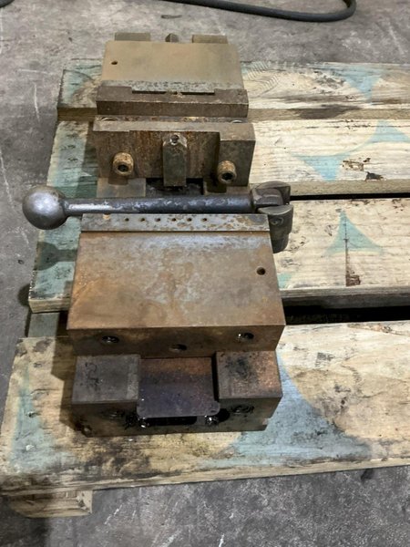 6" LOCKWELL MODEL TLD-60 DOUBLE CLAMP VISE, WITH ANTI-LIFT MECHANISM: YOBRO #25060